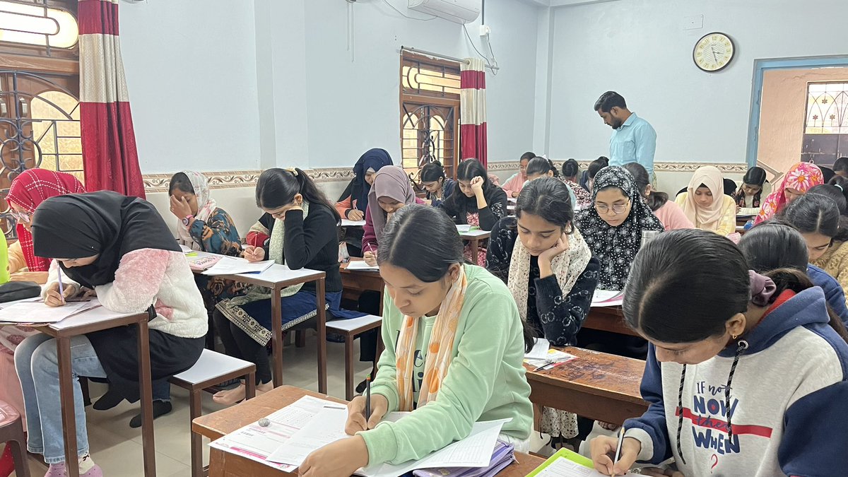 AkbarClasses's tweet image. 🌟 AKBAR CLASSES Conducted SilverZone iOM 2024-25! 🌟

Proud to host the iOM Level 1 Exam today, 10th Dec 2024. Celebrating our students’ dedication and brilliance in mathematics! Best wishes for the results! 👏

#AKBARCLASSES #SilverZoneiOM2024 #ThinkLogically #MathOlympiad