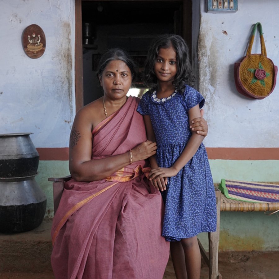gradwolf's tweet photo. Vipin Radhakrishnan's Angammal (Tamil) based on Perumal Murugan's Kodithuni. Soft. Unapologetic. A titular role for Geetha Kailasam. Funnily enough, has shades of Balachander. With Saran Sakthi and Mullaiyarasi, big performers who found small roles in Meiyazhagan and Kottukkaali. https://t.co/4ehmarp6t4