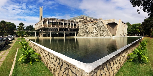 A Universidade Federal do Rio Grande do Norte (UFRN) alcançou conceito máximo, nota 5, na Avaliação de Recredenciamento Institucional. O reitor da UFRN, José Daniel Diniz Melo, comemorou a conquista da comunidade universitária.

Confira: ufrn.br/imprensa/notic…