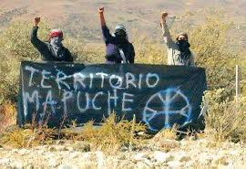 porqueTTarg's tweet photo. “Mapuches”

Porque por decreto, Milei terminó con la emergencia territorial de los pueblos originarios y habilitó los desalojos en el Sur. https://t.co/vID40NpWz2