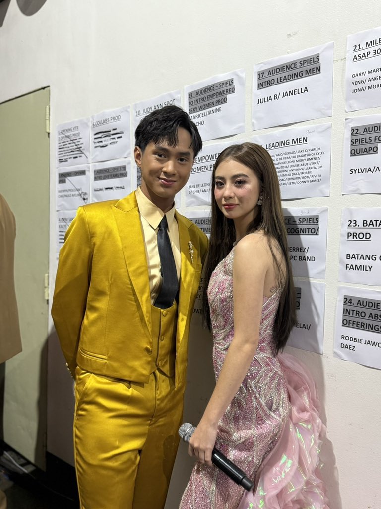 kowalerts's tweet photo. #JMFyang at the #ABSCBNChristmasSpecial2024! ❤️

Watch the highly-anticipated 2-part #ABSCBNChristmasSpecial2024 on December 14 and 15, 8:30PM, on Kapamilya Channel, Kapamilya Online Live, and A2Z. https://t.co/JYxjO0nC6F