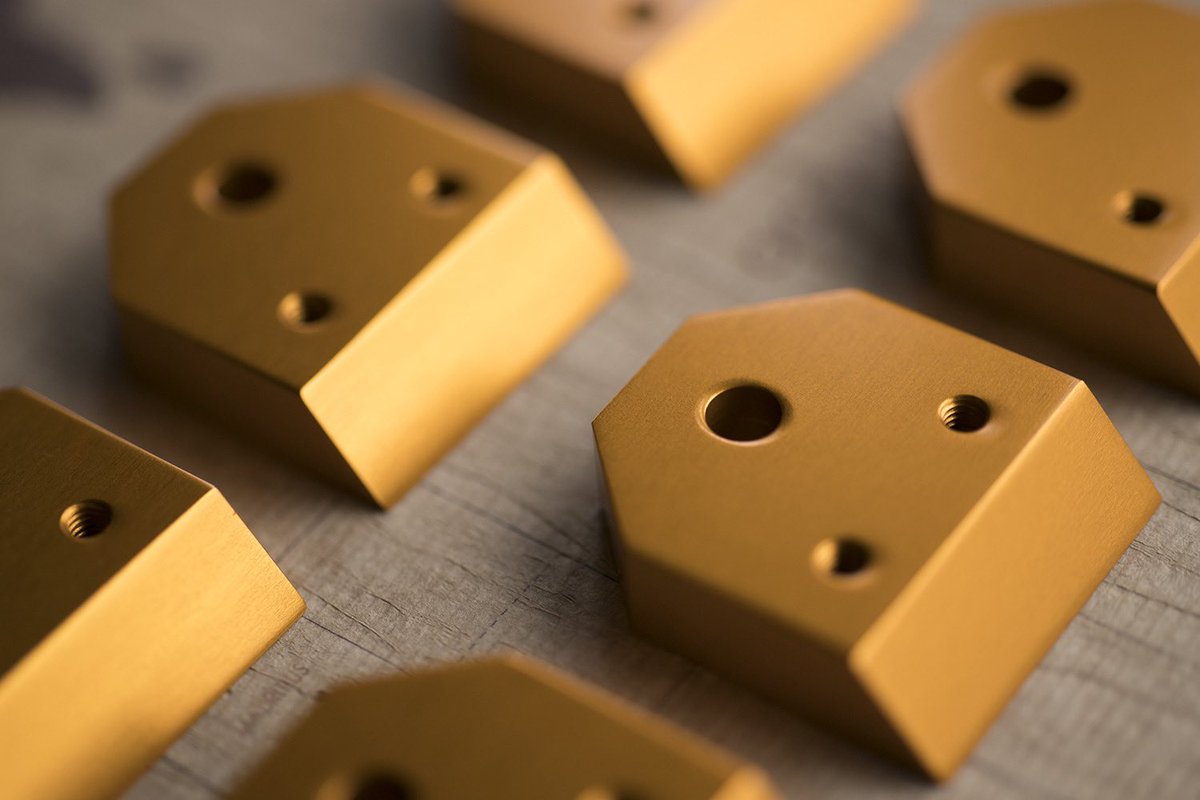 NogataDenki's tweet photo. We received an order for machinery parts with a gold anodized finish.
機械装置部品をゴールドアルマイト仕上げで製作いたしました。
https://t.co/qLU0TPSus1
#アルマイト
#機械部品
#金属加工
#町工場
#野方電機工業
#machineparts
#ndkinc https://t.co/jGWVUzqu0o