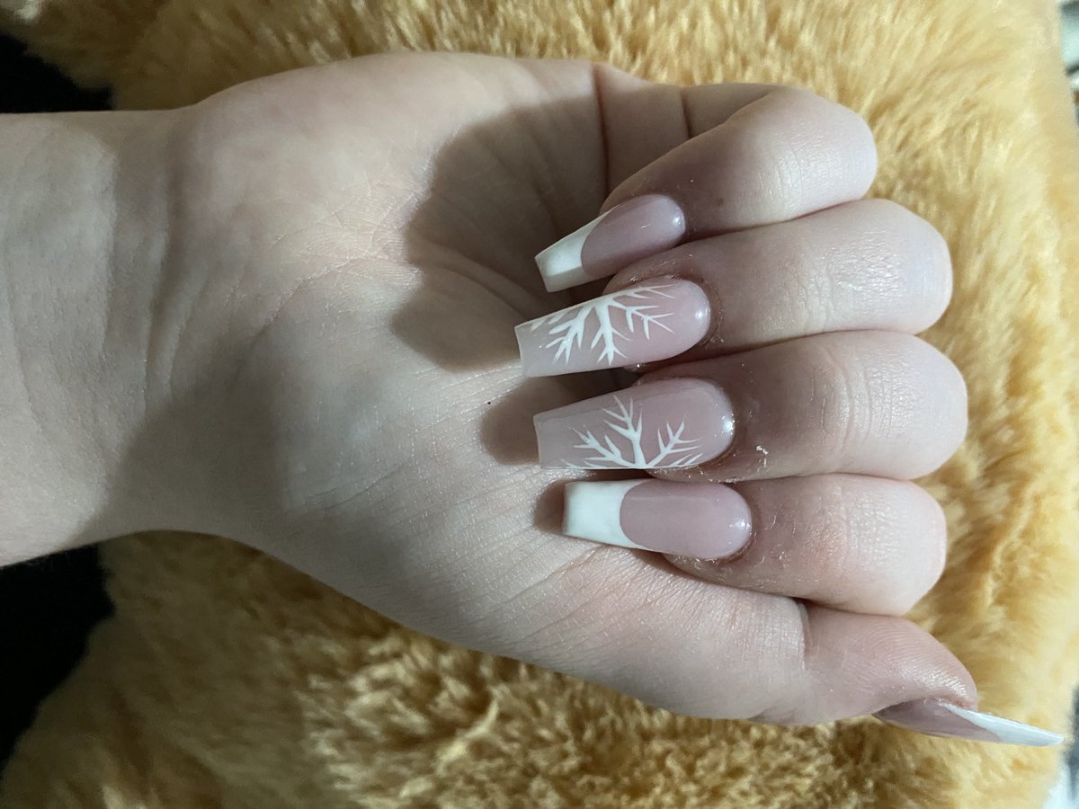 NEW NAILS