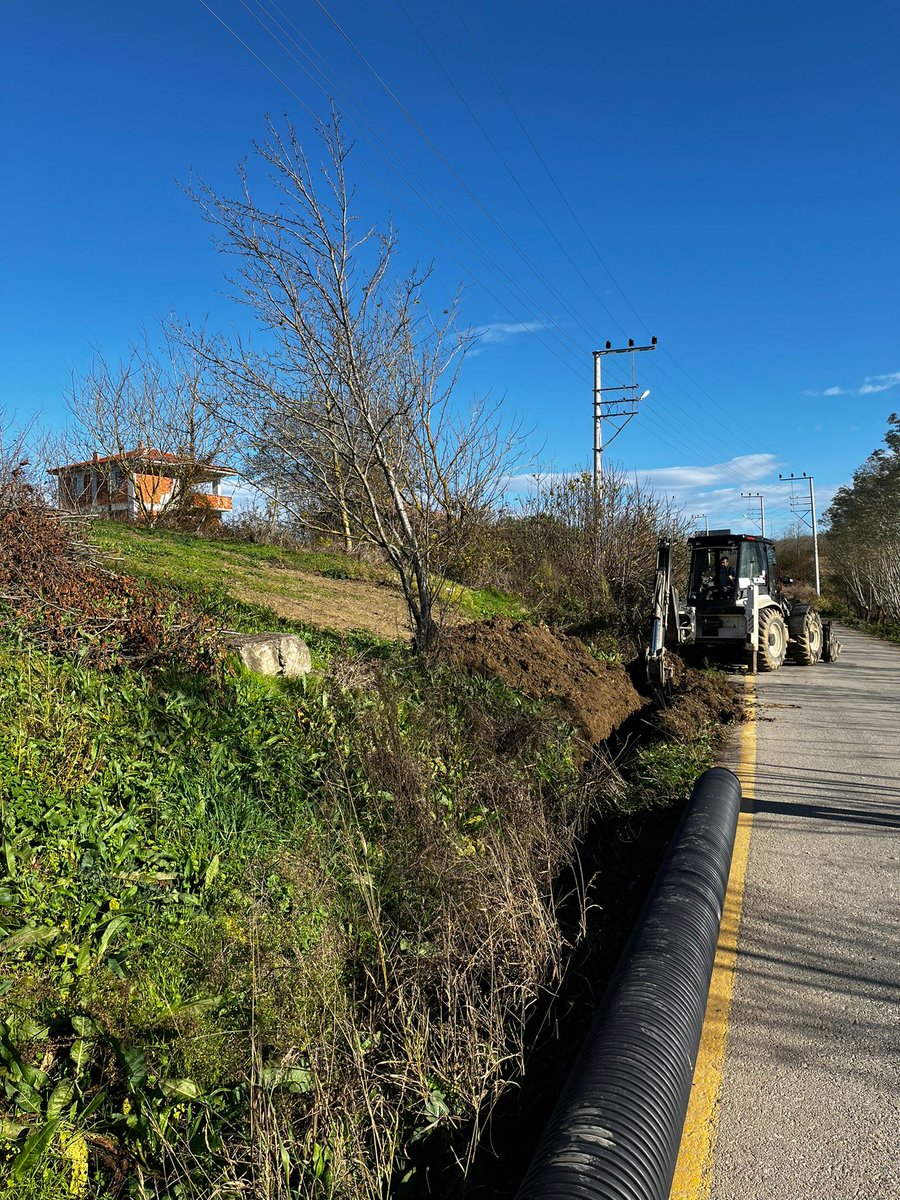 📍 Teberik &amp; Nalköy

Mahallelerimizde kanal açma çalışmalarımızı sürdürüyoruz. Daha modern ve yaşanabilir bir çevre için ekiplerimiz sahada özveriyle çalışıyor.

Mahallelerimizin altyapısını güçlendirmek ve hemşehrilerimizin yaşam kalitesini artırmak için kararlıyız!