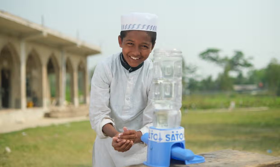 To raise awareness about SDG 6.2, LIXIL has established a commercial partnership with The Guardian Labs to share the impact of the SATO Tap. To read the full article, click here: theguardian.com/a-better-home-…. 

#SATO #TheGuardianLabs #BetterLifeEveryDay #SATOTap