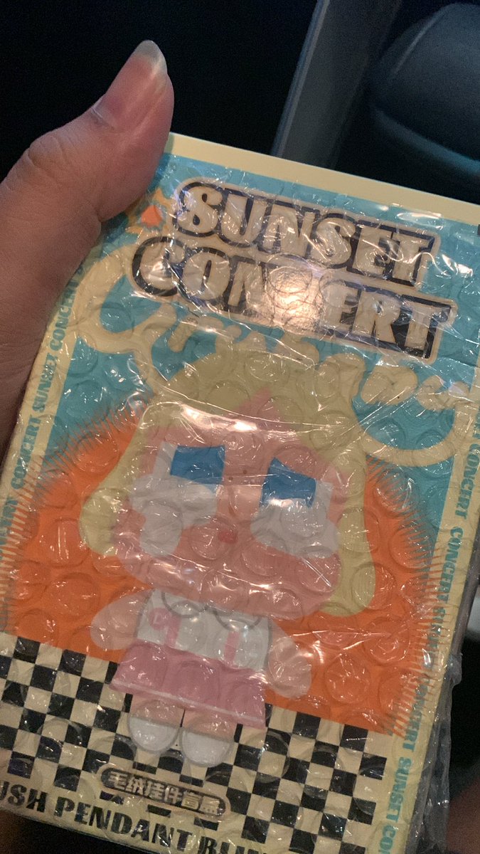 rckdinoo's tweet photo. adopsi crybaby suncon di @capricaal , dapatt secretttt, hoki semumur hidup udh dipakai, thanks ya @capricaal udh diupdate terosss 🙂‍↔️😆😆 https://t.co/Ars0NhWmnw