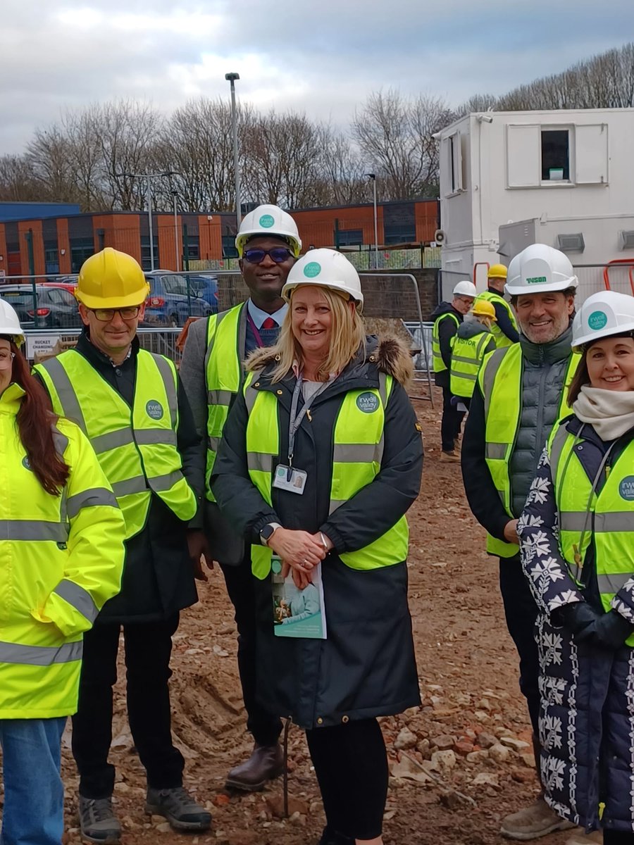 OluOgunbambo's tweet photo. Yes, affordable homes!
Today's visit to Higher Blackley. Site of Manchester City Council Affordable New Homes, Former Plant Hill Police Station by Councillor Gavin White (Exec for Housing &amp; Developments), Councillor Sam Lynch (Deputy Exec for Housing &amp; Dev). https://t.co/pEAp8adThZ