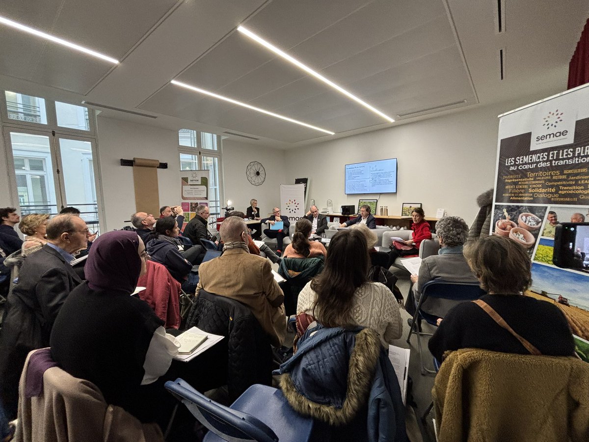 Nouveau plan stratégique pour l’interpro des #semences <a href="/semae_officiel/">semae</a> pour améliorer la #compétitivité, répondre à la souveraineté #alimentaire avec la transition #Agroécologique et maintien de la diversité #génétique conf de #presse <a href="/AgenceRDN/">AgenceRDN</a>