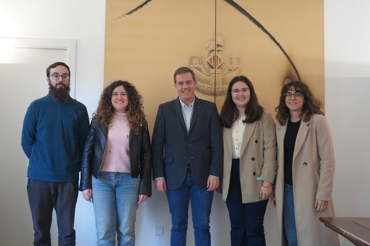 🤝Aprovat el conveni de col·laboració entre el Consell de la Joventut i l’Ajuntament de Xàtiva per tres anys més.

➡️Aquest permetrà continuar utilitzant l’edifici municipal de «La Casa de la Joventut» per a la realització d’activitats del Consell.

➕tinyurl.com/5n757hj4
