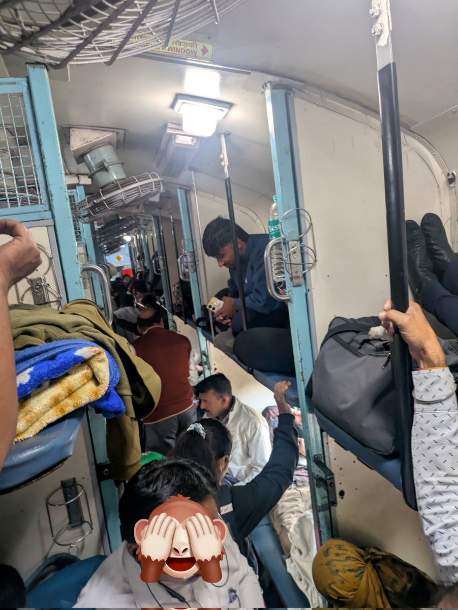 ketanpatil's tweet photo. Train 11058 after Jalgaon, ticketless crowd in sleeper S2 class... @Central_Railway
 @RailwaySeva  @RailMinIndia
Request prompt action for passengers travelling with reserved tickets. https://t.co/OA4HwS4Ln6