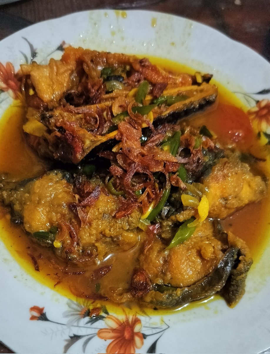 Indah Why tweet media