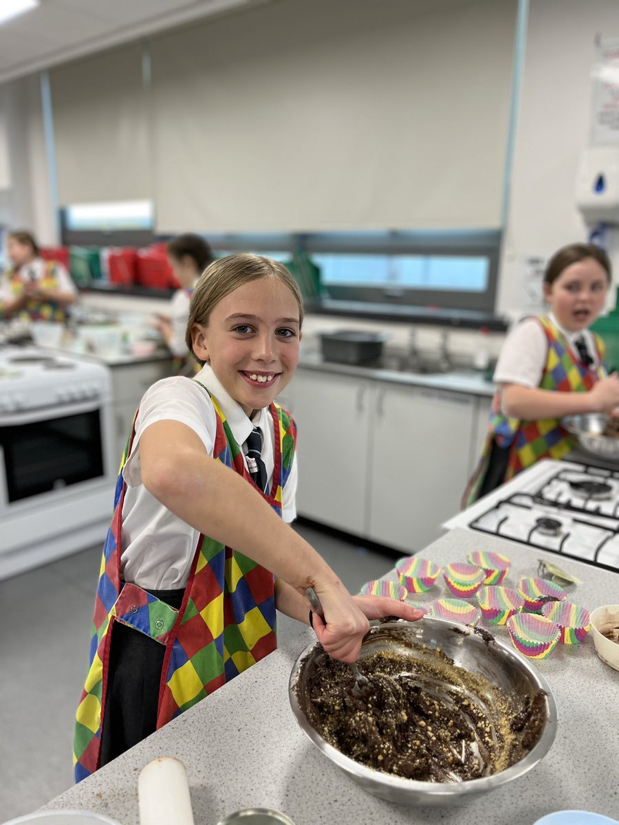 BCA_Transition (@bca_transition) on Twitter photo Brilliant lesson with <a href="/standrewsorford/">St Andrew's C of E Orford Warrington</a>. Cooking up some amazing Xmas treats!
Well done year6 and it tasted delicious. <a href="/BCAWarrington/">Beamont Collegiate Academy</a> #primary #transition #somuchfun #christmasfood Brilliant lesson with <a href="/standrewsorford/">St Andrew's C of E Orford Warrington</a>. Cooking up some amazing Xmas treats!
Well done year6 and it tasted delicious. <a href="/BCAWarrington/">Beamont Collegiate Academy</a> #primary #transition #somuchfun #christmasfood