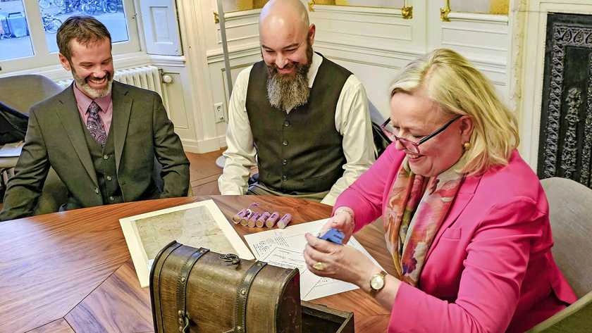 Eric Roeske tweet media