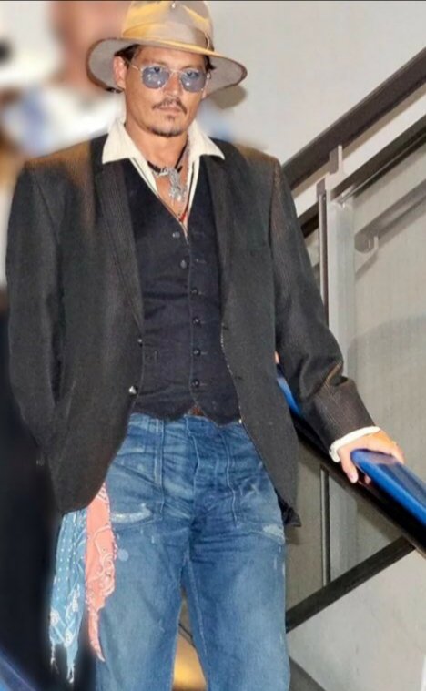 SusanJohnsonCl1's tweet photo. WE LOVE JOHNNY DEPP
#NoJohnnyNoPirates
#JohnnyDeppIsALegend
#DeppOnAStep https://t.co/mqWMfmjswp