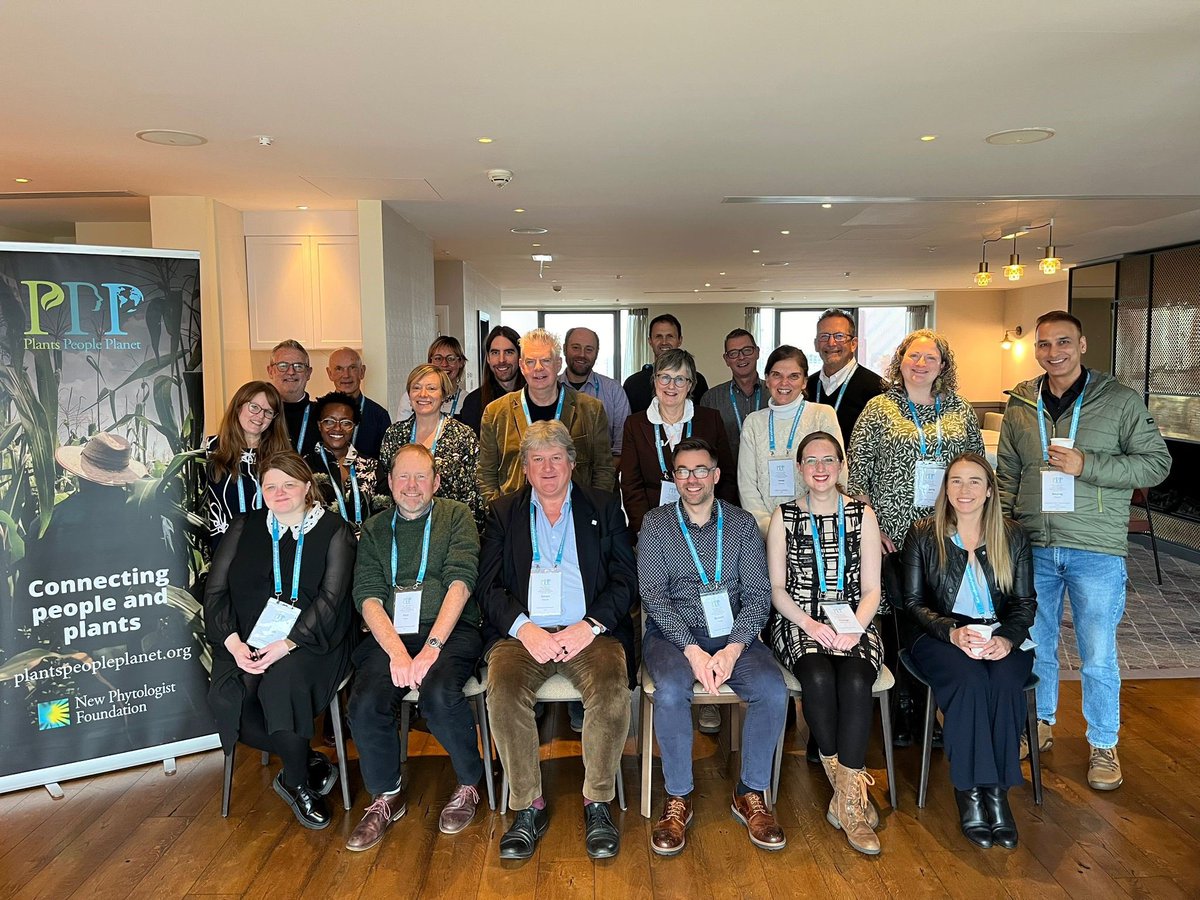 ANURAG DHYANI (@anuragdhyani) on Twitter photo Glad to Meet at Manchester ☘️☺️ 🌎 <a href="/plantspplplanet/">Plants People Planet 🌱👥🌐</a> Glad to Meet at Manchester ☘️☺️ 🌎 <a href="/plantspplplanet/">Plants People Planet 🌱👥🌐</a>