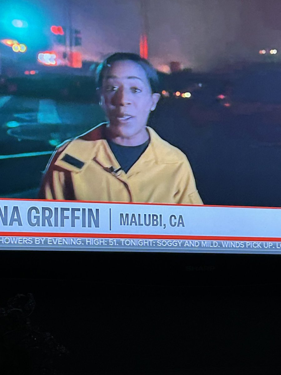 DeeDavis08008's tweet image. Malubi? @NBCNews @TODAYshow #wereallhuman