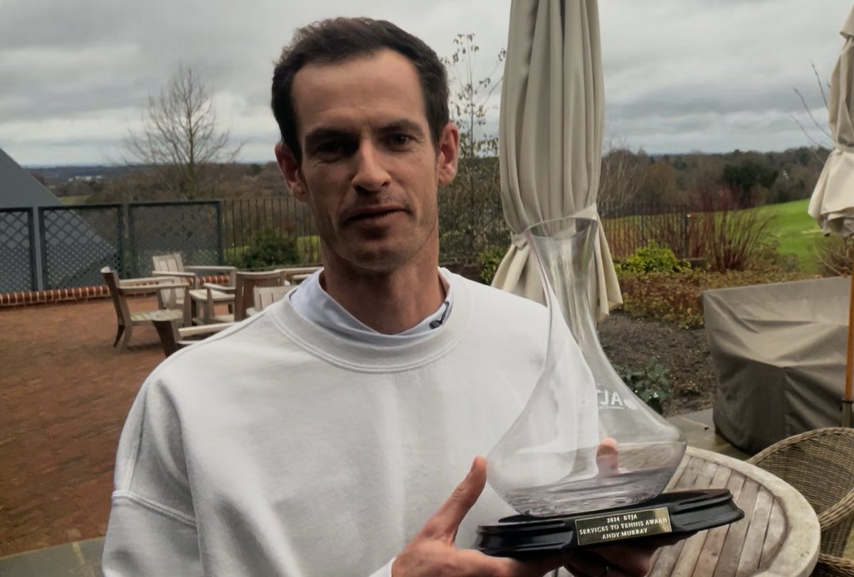 theBTJA's tweet image. Jack Draper is the 2024 BTJA Player of the Year in recognition of a season during which he won two ATP titles and finished at a career-high of world No 15.
Andy Murray is the winner of the BTJA's Services to British Tennis Award for his extraordinary contribution to the sport.