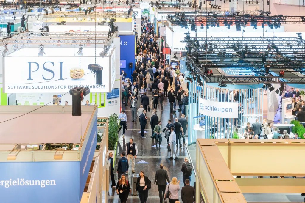 Explore energy &amp; water innovations at E-world Essen 2025⚡️💧This year, the fair will place a special focus on the cross-over with water-related topics, exploring and highlighting their connections. Check the provisional programme for 12 Feb. at romutrechtregion.nl/events/e-world…