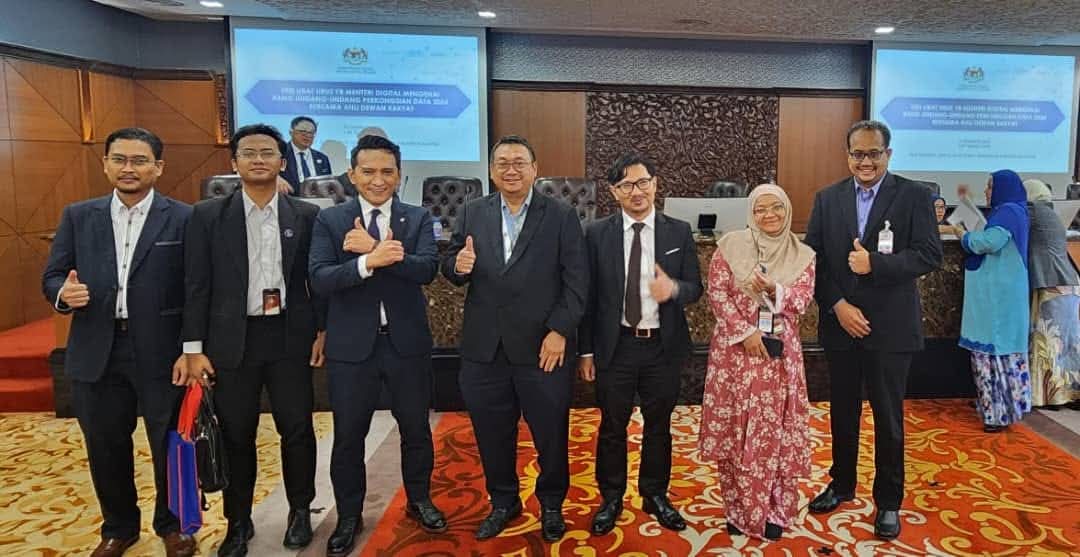 Turut hadir di sesi libat urus dan taklimat RUU Perkongsian Data oleh YB Menteri Digital kepada Ahli Dewan Rakyat di Parlimen hari ini