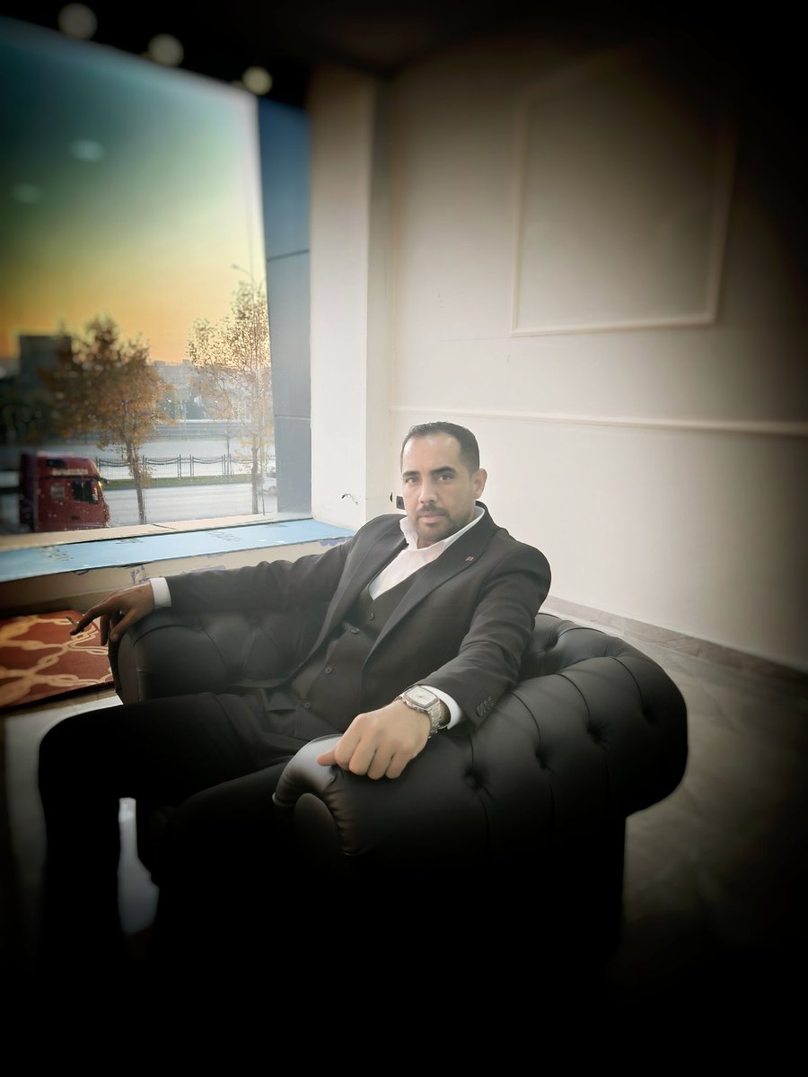 Sadettin_BZGYK's tweet photo. #Öksüzün, #Yetimin ;tebessümünü çalanların, hayallerini alanların, dalını kıranın ve dahi saçının teline dokunanın hayat ağacını kökünden sökeriz!..
"Haksızlık Karşısında Susan Dilsiz Şeytandır."
🇹🇷🇹🇷S.B🇹🇷🇹🇷 https://t.co/bYeoxO5khP