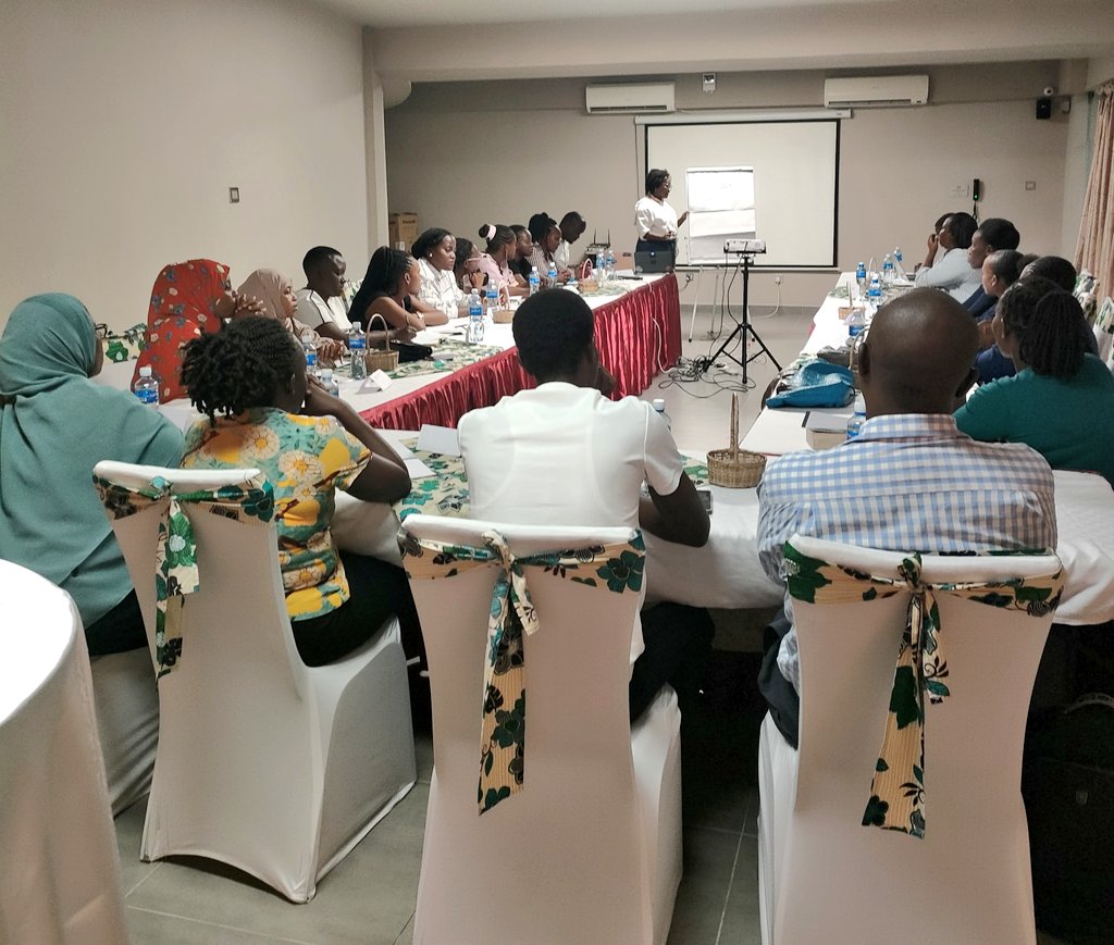 OurVoicesCountC's tweet photo. Today marks the end of the 16 Days of Activism and Human Rights Day! @INENDorg 2-day HCP training aligns perfectly with the call to uphold the rights of all, ensuring healthcare systems are inclusive, responsive and safe for survivors of GBV.
#16DaysOfActivism #HumanRightsDay https://t.co/MUNNvWr5jZ