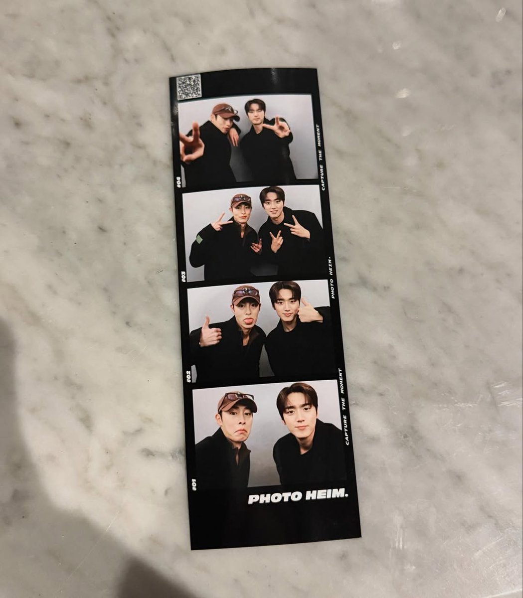 LeeJaeWook_TH's tweet photo. Instagram Update (10 Dec 2024)
"ได้เวลาที่พวกเราจะแข็งแกร่ง"
แจอุคร่วมชมภาพยนตร์ #힘을낼시간 #TimeToBeStrong เพื่อสนับสนุนนักแสดง #ชเวซองอึน ค่ะ ได้เห็นแจอุคกับซองอึนในเฟรมเดียวกันแบบนี้ ยิ่งอยากเห็นเคมีของทั้งสองคนใน #TheLastSummer แล้ว~~😊💖
#อีแจอุค #LeeJaeWook #이재욱 #李宰旭 https://t.co/82L9UQ2QjQ
