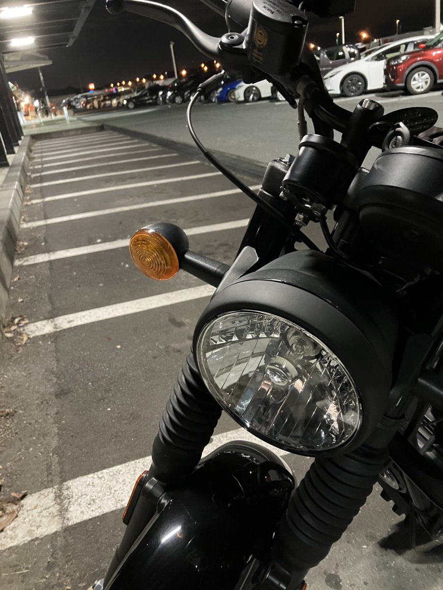 hundredtouring's tweet photo. 毎日おバイク🏍
愛車が重めのメンテでお預け中です。
代車生活。
しばしの相棒はロイヤルのhunter君。
シャレオツでいい感じです😆
#ロイヤルエンフィールド #hunter350 #バイク通勤 #バイク乗りと繋がりたい #バイク好きな人と繋がりたい #代車生活 https://t.co/1gEHWgLbOL