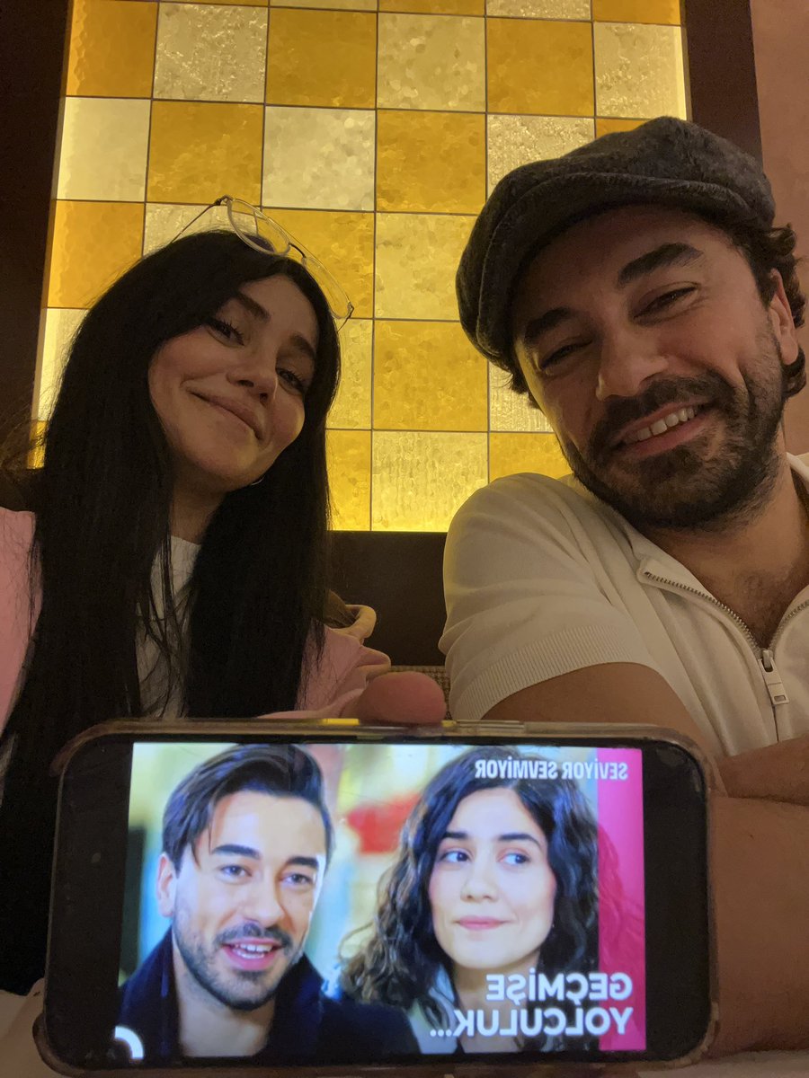 DiziciBagyan's tweet photo. Zeynep Çamcı &amp; Gökhan Alkan ✨ https://t.co/TKpk4dPjwS