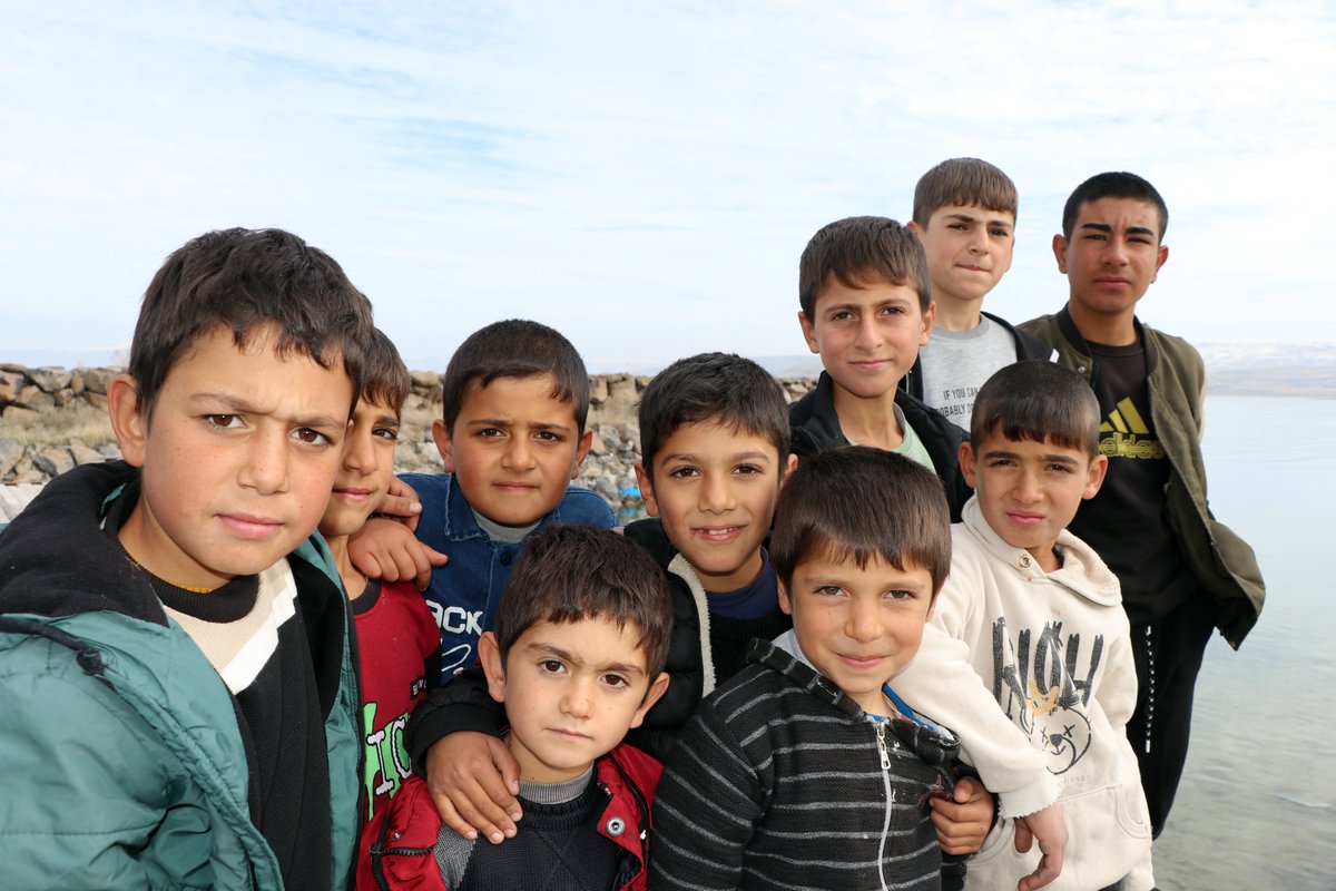 📌 Yazın girdikleri Van Gölü'nde sararan saçları, kışın eski haline döndü

📎 dha.com.tr/2546768