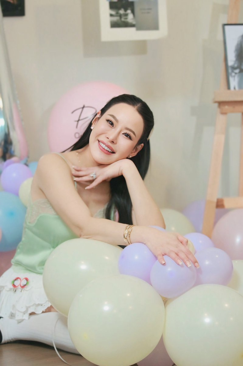Tangkwa4's tweet photo. ถ้ารักพี่มากต้องทำยังไงคะ😳 

#PanitaOurDecemberLove
#ningpanita https://t.co/deSEsZPx36