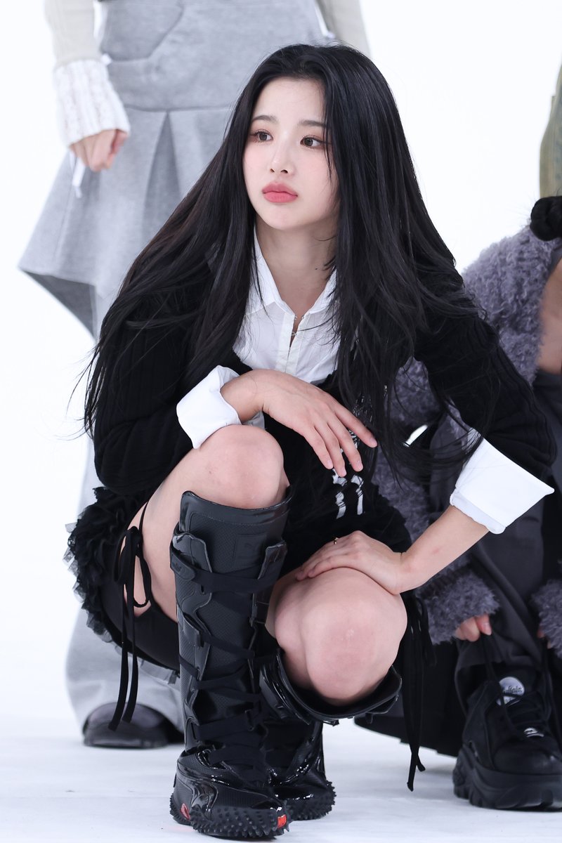 mbcplusm's tweet image. [주간아 선공개]
▪︎BADVILLAIN &amp;amp; Kany▪︎

ZOOM gotta ZOOM‼️

📸naver.me/x5G3Yd6E

_____
#주간아 #주간아이돌 #Weekly_idol
#BADVILLAIN #배드빌런
#숨 #ZOOM
#엠마 #클로이영 #휴이 #이나 #윤서 #빈 #켈리
#카니
@BADVILLAIN_BPM