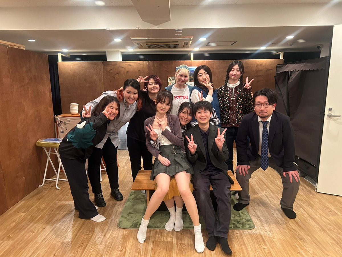 #舞台インテンション ありがとうございました！

千秋楽終わって気が抜けて寝込んでました💤
3回目の舞台、色々と苦戦したところもありましたが、天真爛漫で無邪気なさくらちゃんとして生きることができて楽しかったです🌸
シェアハウスで暮らしてみたいなぁ…✨

さくら役/香水唯花