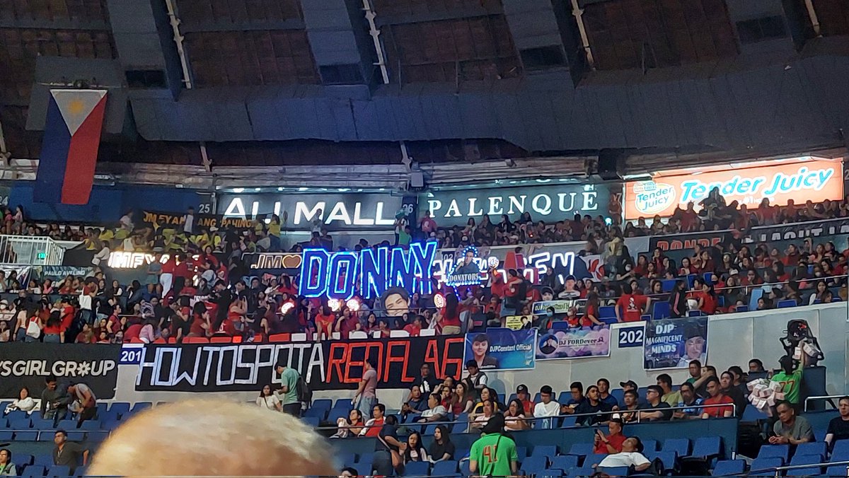 Ayan na nga! Ganda! 

DONBELLE MATTCHAyang PASKO