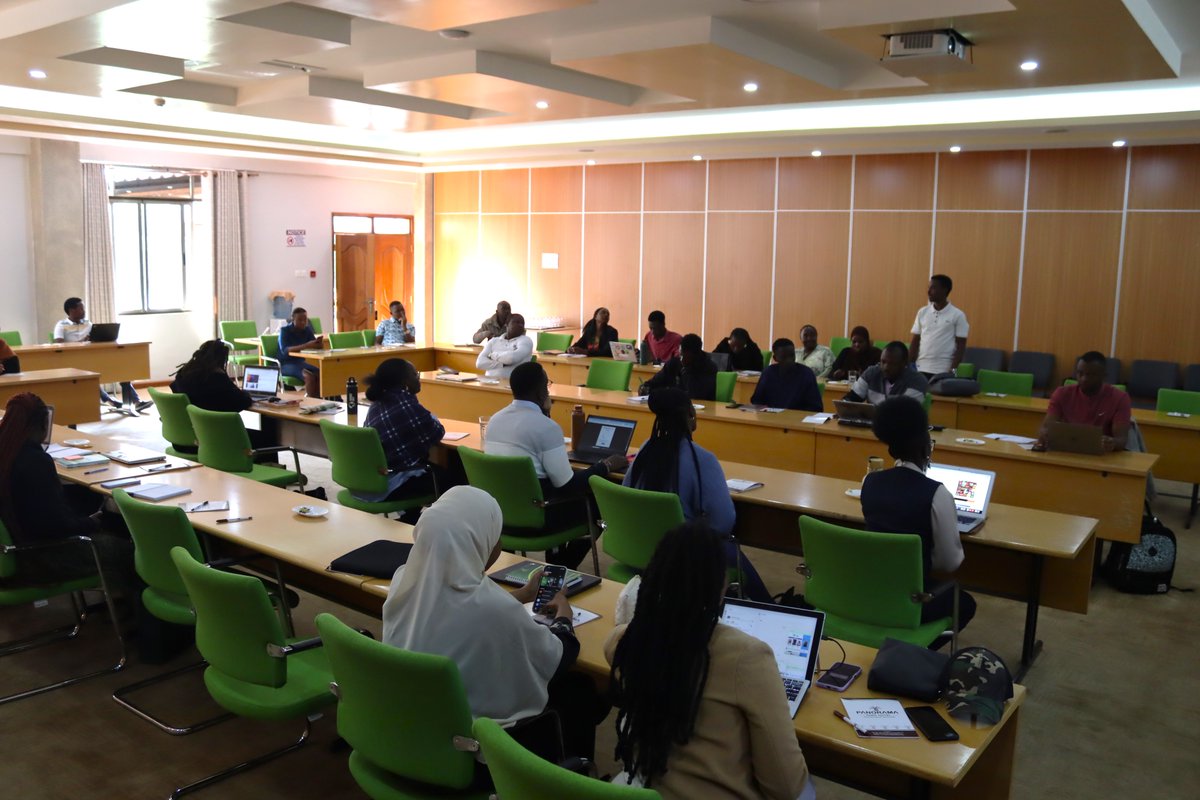 Water is life. Glad to join the ongoing forum on advocacy and communication on emerging issues on matters water quality and preservation of our water sources supported by <a href="/WWF_Kenya/">WWF-Kenya</a> 
#wateradvocacy
#voices4rivers