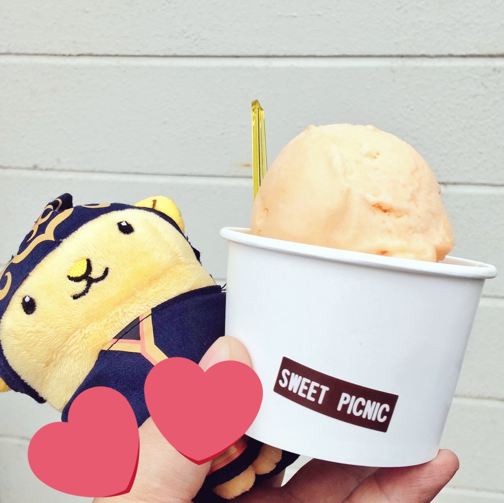 MossanKuma's tweet photo. #DODジャンボ 
仕事頑張りながら 休憩時間にアイスやジェラート食べまくってた事！🐻いつでも食べるよ https://t.co/iFFQpXmlgk