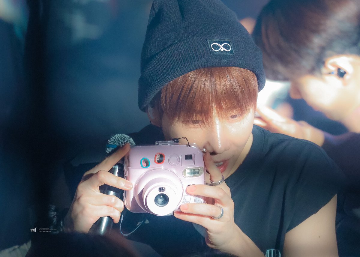 241207 INFINITE LIMITED EDITION

📸🩷

#성규 #김성규 #인피니트