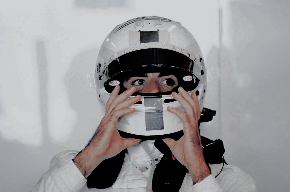 smoothestred's tweet photo. ㅤㅤ
ㅤㅤ
ㅤ𝗖𝗮𝗿𝗹𝗼𝘀 𝗦𝗮𝗶𝗻𝘇 𝗝𝗿.
ㅤWilliams Racing  ╱  #55
ㅤㅤ
ㅤㅤ https://t.co/pc7SSHnykv