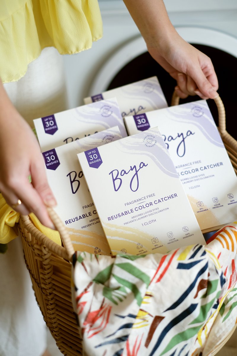 BayaLifeUAE's tweet image. Have you tried our Reusable Color Catcher yet?

It’s the largest on the market, made from natural cotton, and reusable for up to 30 washes! Plus, you can repurpose it as a handy cleaning cloth around the house.

#color #colorcatcher #bayasheets #bayauae #laundry #sustainable