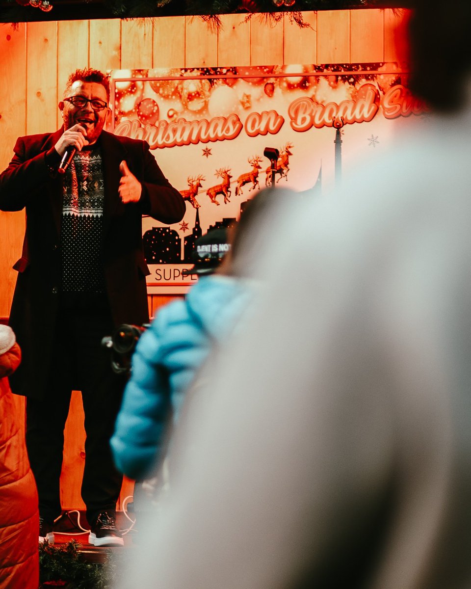 🎺Music in Town Centre🎺

This Friday we have the excellent Reading All Steel Percussion Orchestra back in the town centre playing more amazing Christmas music on nothing but percussion. 

Cosy up with a marshmallow and a mulled wine and soak up the festive cheer!