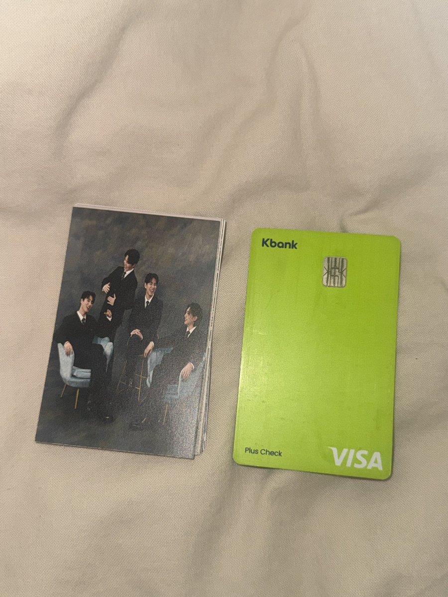 #데이식스 The present Concert

🍀 데이식스 크리스마스 콘서트 나눔 🍀

💚 데이식스 미니 달력 (2025년) 48개
💚 2024.12.20 (금) 첫콘
💚 시간과 장소는 당일 타래로 공지

🍀 #RT 추첨 / 12월 18일 저녁 8시 3명

트친 분들은 편하게 디엠 주세요! 빼놓을게용 💚
(택배도 가능)