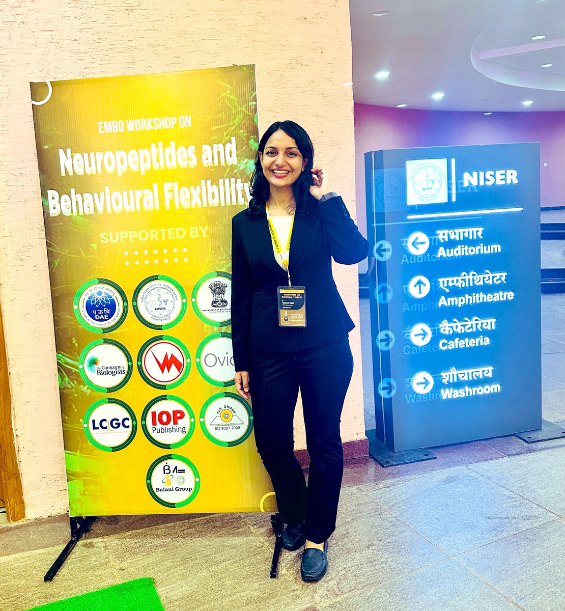 Navneetshahi7's tweet image. It has been an absolute honour participating in the EMBO workshop ‘Neuropeptides and behavioural flexibility’ at NISER bhubaneswar. Especially, I am overjoyed to present my PhD research both as a talk and a poster❤️ #EMBOneuropeptides #EMBO