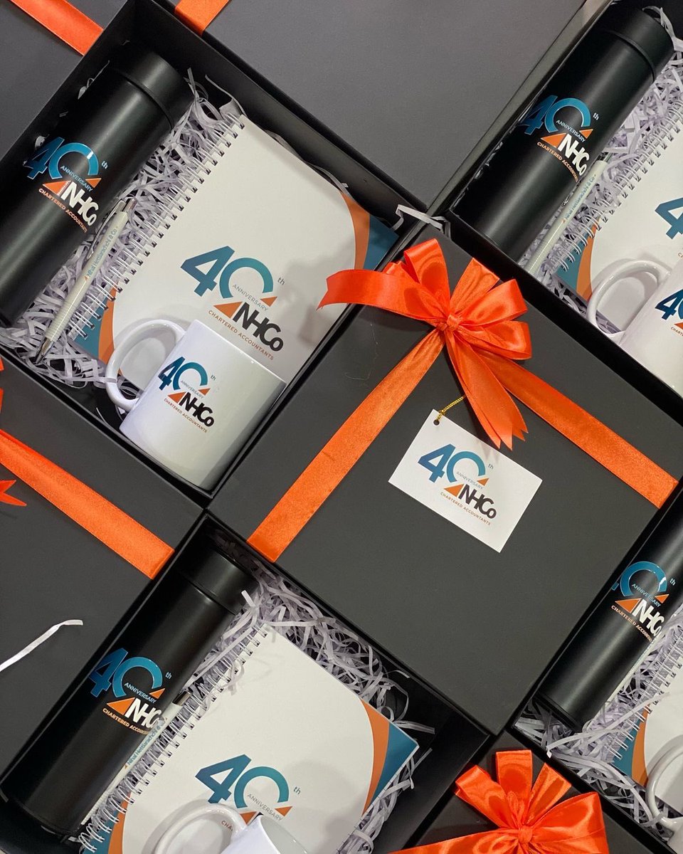Afroxpackaging's tweet photo. Hello! 
S’il vous plaît pouvez-vous nous recommander à une de vos connaissances , pour la conception des Gifts de fin d’année ( Oui c’est tard, nous le savons…) 🙏🏾🥺

Retweet /Cite 🥰 https://t.co/7XZSA3hrVM