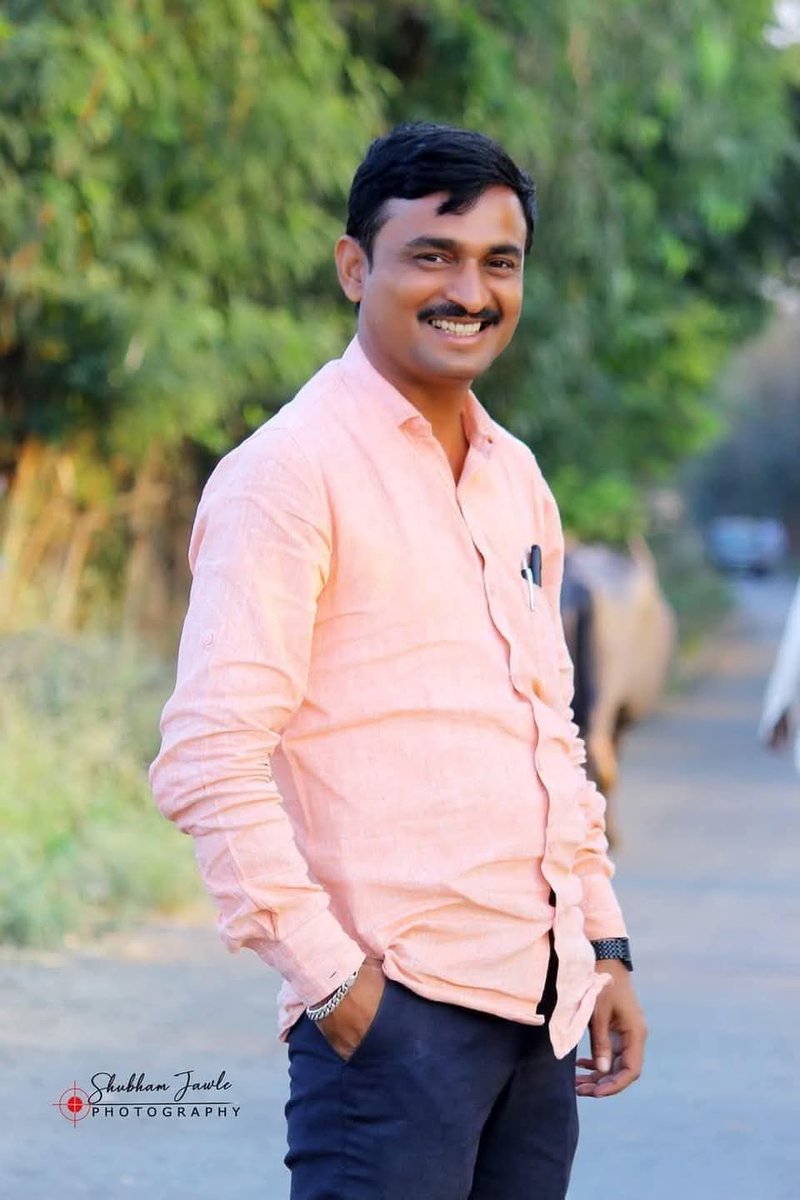 PavanRajeDeshm5's tweet photo. भावपूर्ण श्रद्धांजली मामा🥹.जे कोणी नीच आरोपीअसतील त्यांना तात्काळफाशी झालीपाहिजे आणि या.प्रशासनाला माझी विनंतीआहे आपणजनतेचे मायबाप आहात कुणाच्याही दबावात न राहता इमानदारीने याप्रकरणाचाछडालावा.#BeedPolice#cmmaharashtra #पोलीस_अधीक्षक_साहेब #ग्रहमंत्री #मुख्यमंत्री #उपमुख्यमंत्री https://t.co/ZAJbCznamN