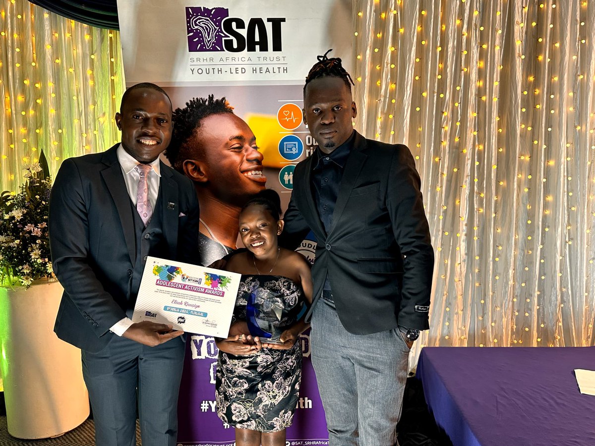 YPNZimbabwe's tweet photo. 🎉 We celebrate @kausiyo_eliah our National Sector Rep for #AYP living and working in the streets for winning the @SRHRAfricatrust 2024 National Adolescent Activism Awards in the General Category! 🏆 We are proud of your dedication to the health and wellbeing of young people.🥳👏🏽 https://t.co/AsPTrkzH4m