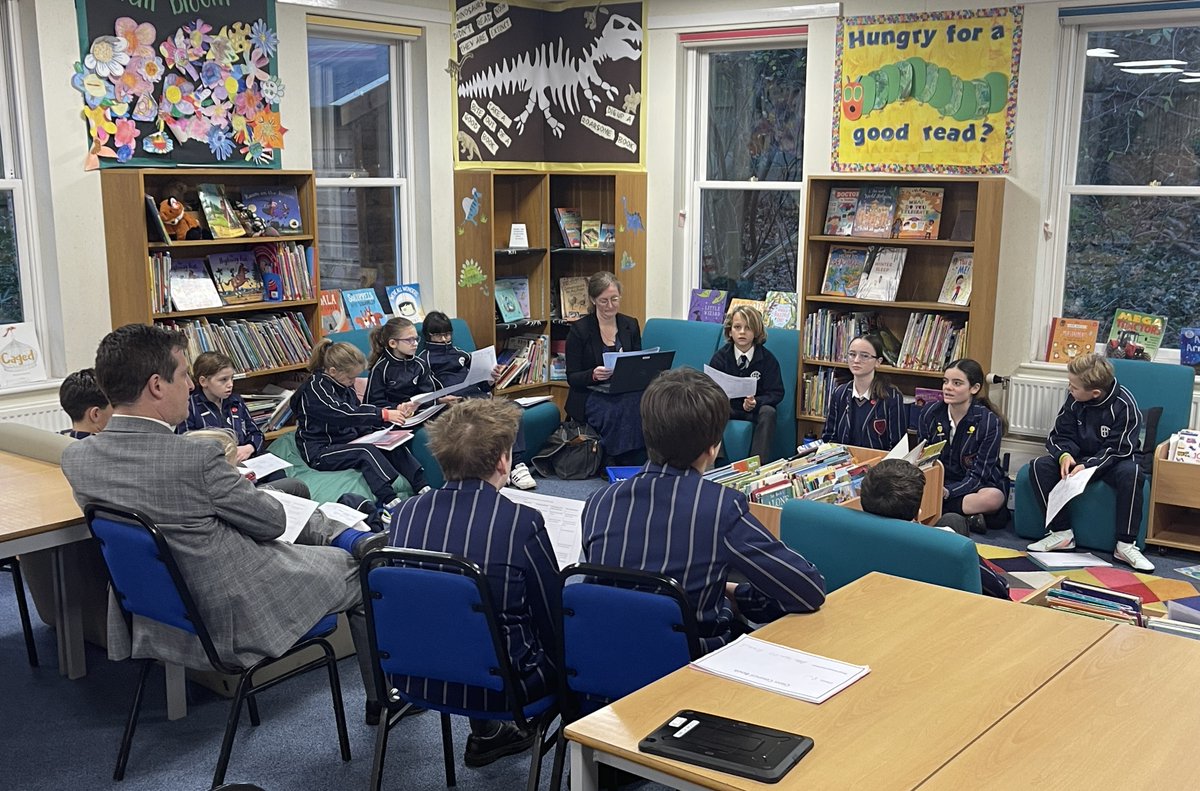 TownCloseSchool's tweet photo. This morning, our School Council met with Mr Tiley-Nunn to discuss some of the pupils suggestions that have been put forward from across the age groups. A wide range of interesting ideas for consideration; thank you to all those who contributed.
#TownCloseSchoolCouncil #TownCloseCommunity #TheTownCloseWay