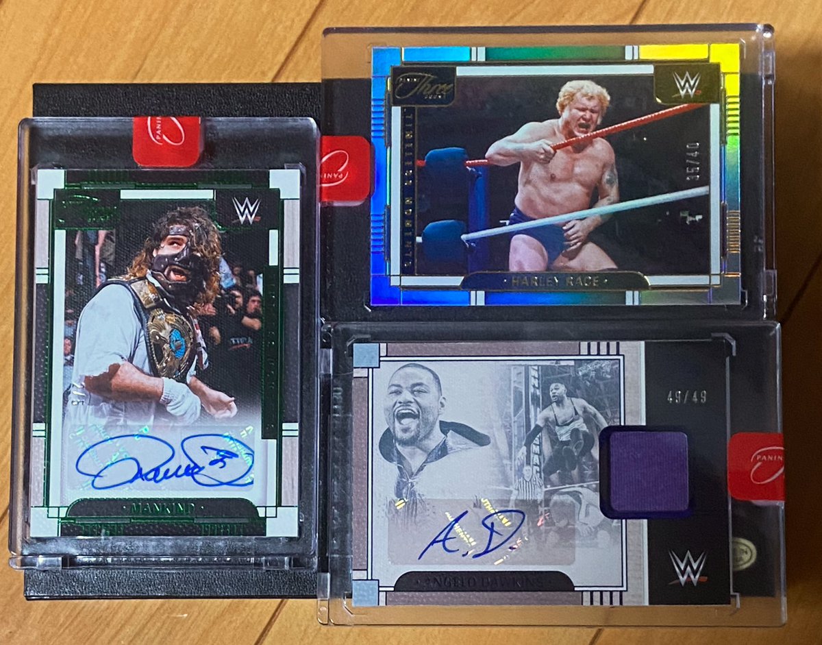 wakametoreka's tweet photo. panini  three count WWE
2日しか我慢出来なかったw
残りの2、3箱目開封！全員初ゲットだからヨシ！
1箱なにかメインがあるかんじかな？
ダウンタウンなんてないぜっ！ https://t.co/BJFDRhcWti