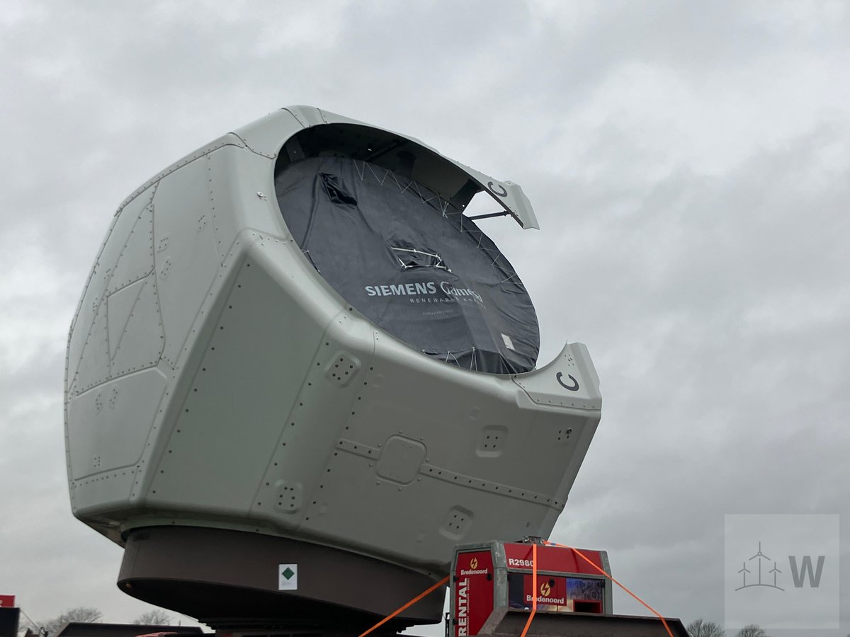 MU_masterEEP's tweet photo. Nuevas imágenes del impresionante prototipo de aerogenerador de 21 MW de Siemens Gamesa. https://t.co/rTkwakoOiu