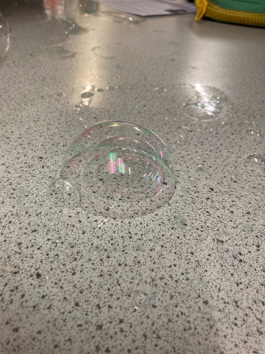 SibfordScience's tweet photo. Year 6 made bubbles today.  They learnt about what changes the stability and strength of the bubble and about expansion and flexion.  They also learnt how important it is to follow instructions and be patient! https://t.co/n4ig2FqSFI