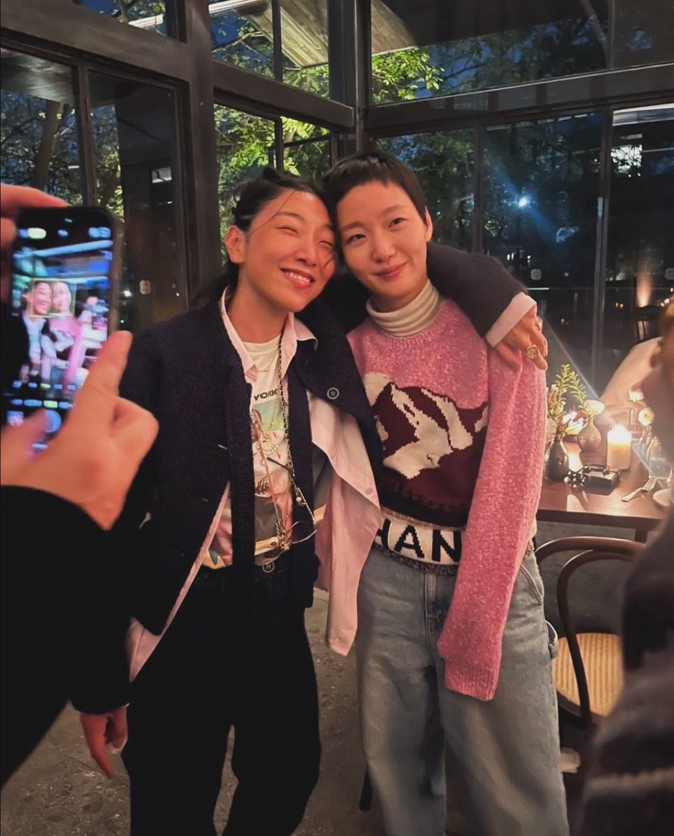 곤과 사쿠라.. 한일 명배우들의 만남.. 너무 좋음•••