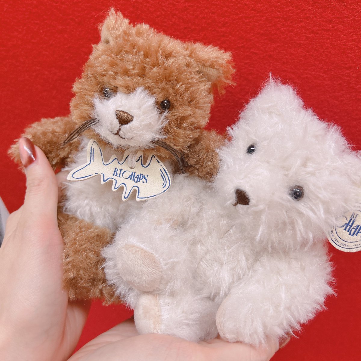 LOFT_IKEBUKURO's tweet photo. \ころんとかわいいシルエット/
ミッフィーで有名な #BONTONTOYS から由緒あるブランド #BTCHAPS が登場🐻
おしゃれなギフトボックスに入った"in Giftbox series"は贈り物として喜ばれることまちがいなし👍
皆様にとって素敵な出会いとなりますことを心から祈っております✨
11階 バラエティ売場 https://t.co/wEyFhQE2Bn